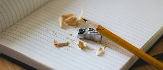 Why More UK Professionals Are Returning to Paper Planners: The Rise of the Analog Reboot